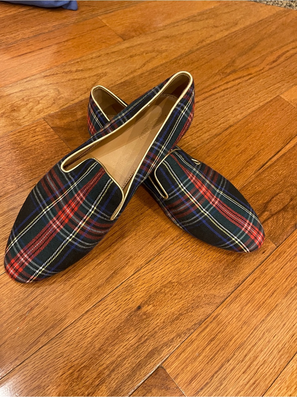 J.Crew Women's Plaid Tartan Black Red Green Blue Flats Slip-on Shoes Size 8.5 - Picture 3 of 11